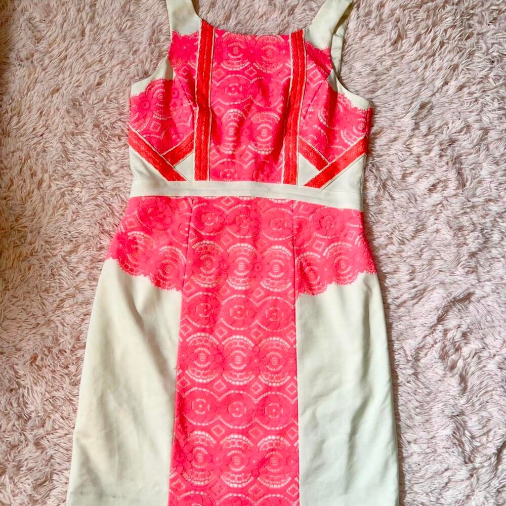 Gianni Bini Neon Pink Lace Maximalist Quirky Professional Loud Tailored‎ Dress